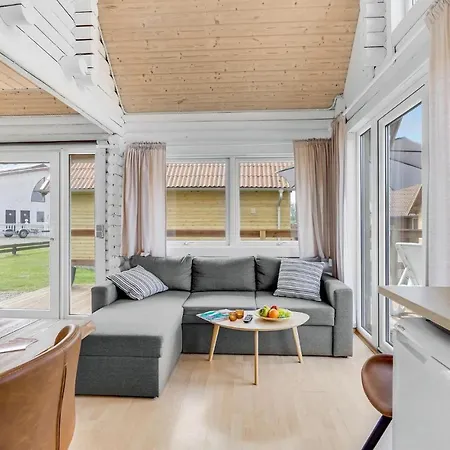 2 Bedroom Gorgeous In Tranekaer