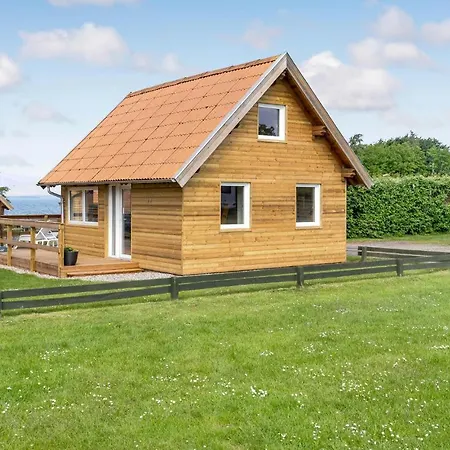 2 Bedroom Gorgeous In * Tranekaer